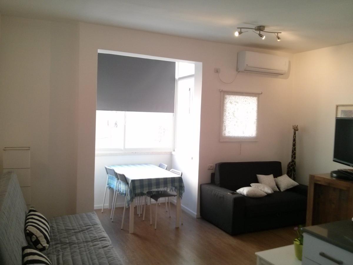 Haatzmaut Bat Yam Beach Zewnętrze zdjęcie